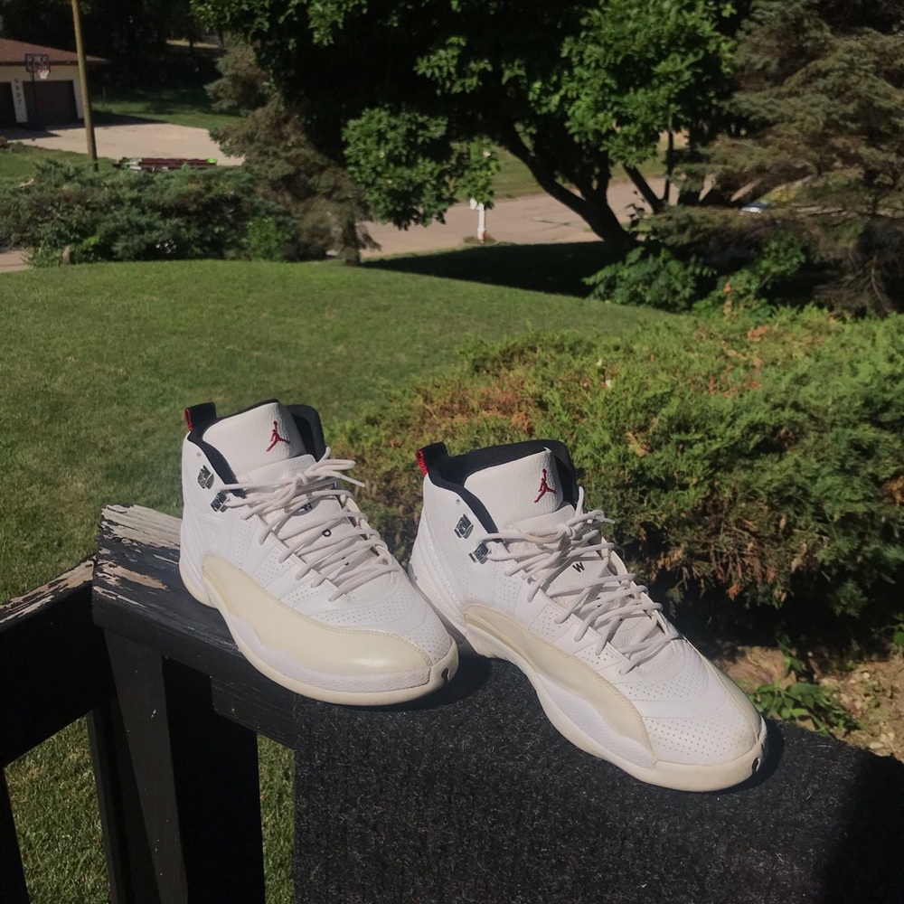 Rising sun retro 12s (Banned soles)